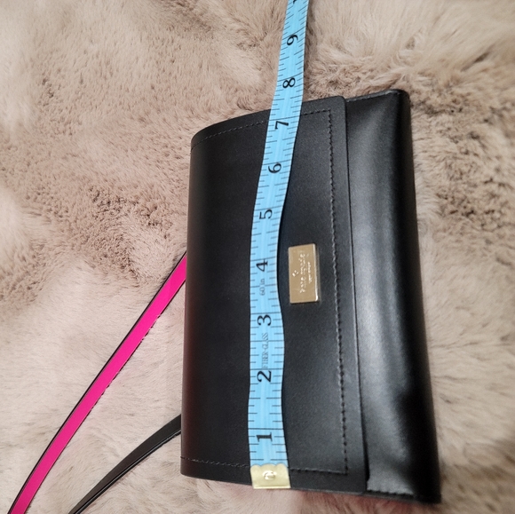Kate Spade Wallet / Sling - Picture 6 of 8